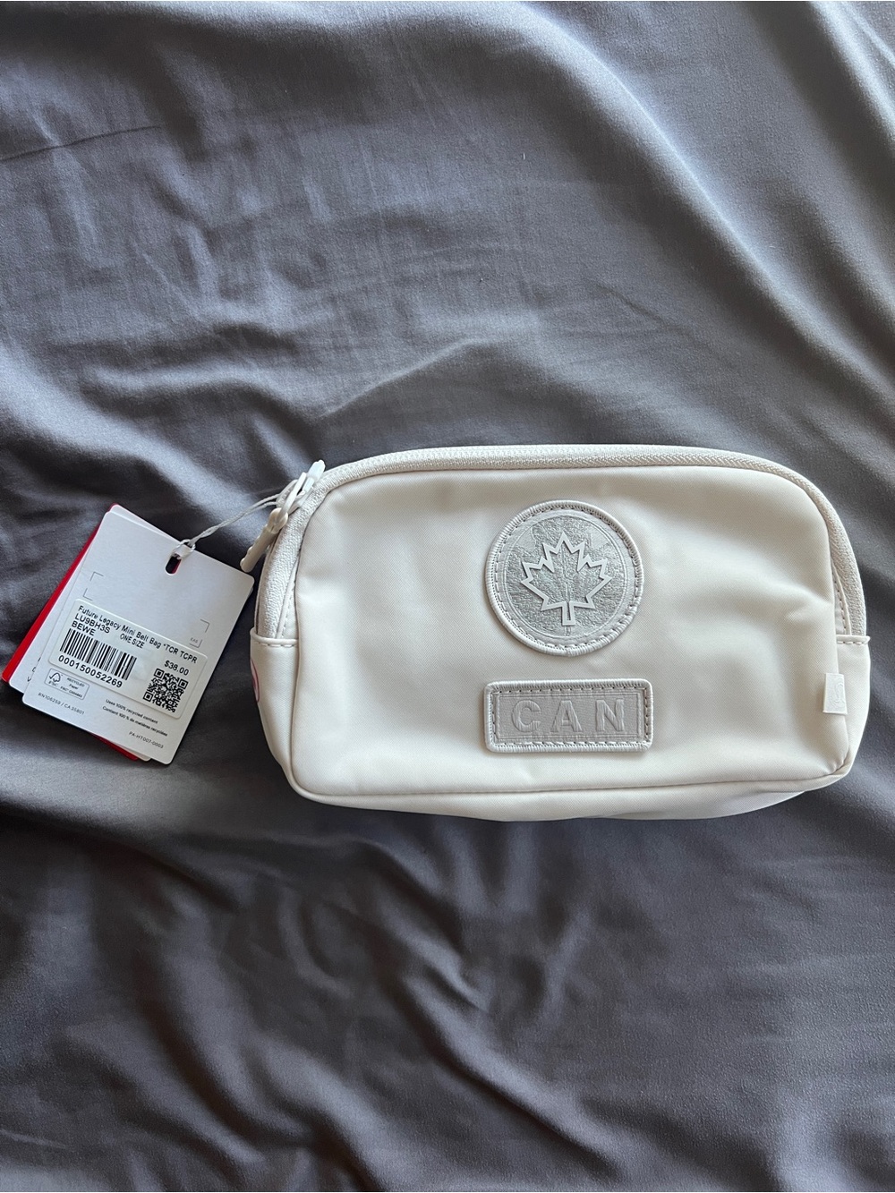 lululemon athletica Cream CAN Maple Leaf Travel Pouch
